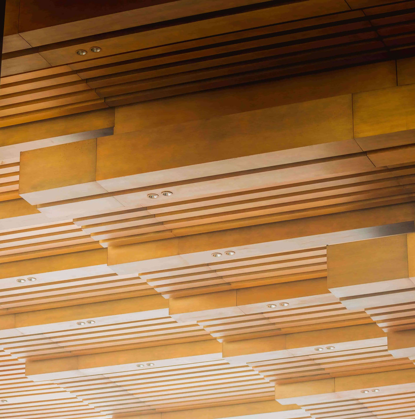 <h4>青岛上合组织峰会主会场--奥帆中心</h4><p>青岛上合组织峰会主会场--奥帆中心</p>