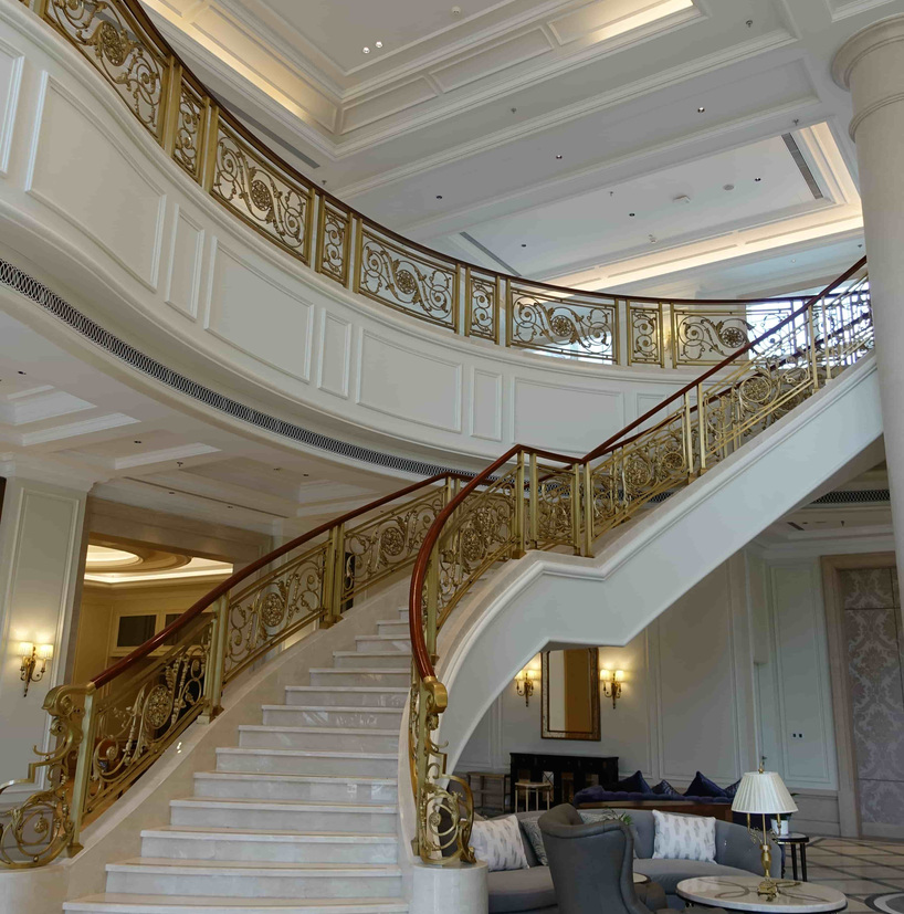 <h4>华为贵安云上屯数据中心铜艺栏杆</h4><p>华为贵安云上屯数据中心铜艺栏杆</p>