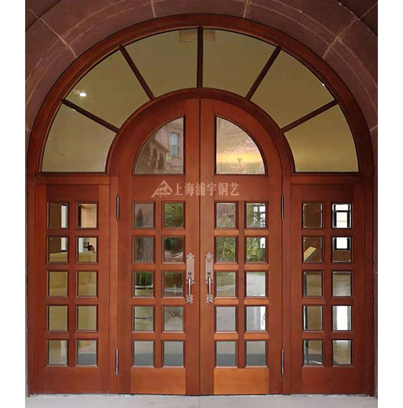 <h4>华为东莞松山湖总部</h4><p>铜门</p>