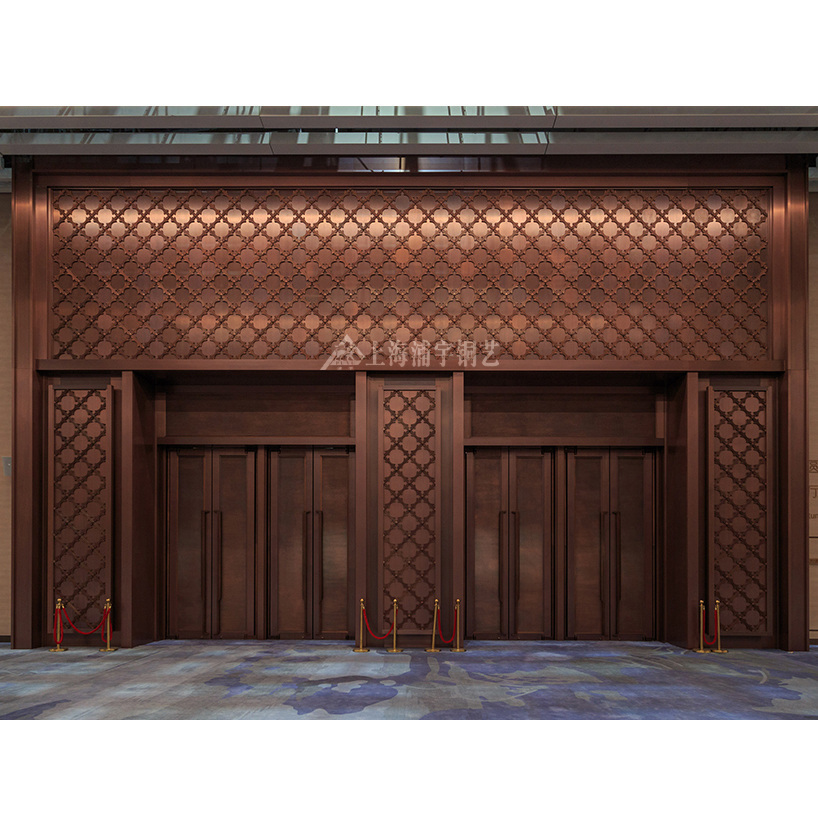 <h4>上海首届进博会主会场--国家会展中心</h4><p>上海首届进博会主会场--国家会展中心</p>