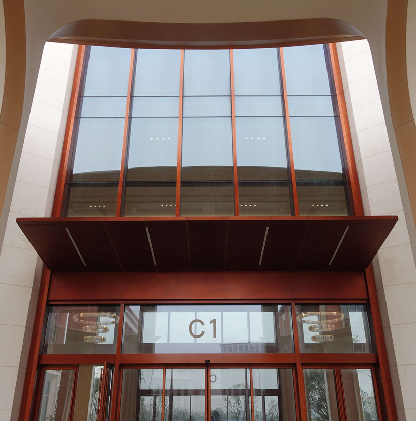 <h4>华为上海青浦练秋湖研发中心</h4><p>华为上海青浦练秋湖研发中心</p>