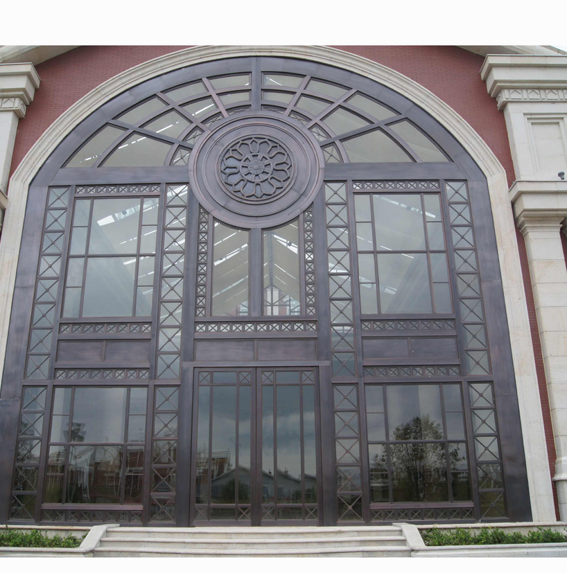 <h4>海澜集团总部铜门</h4><p>海澜集团总部铜门</p>