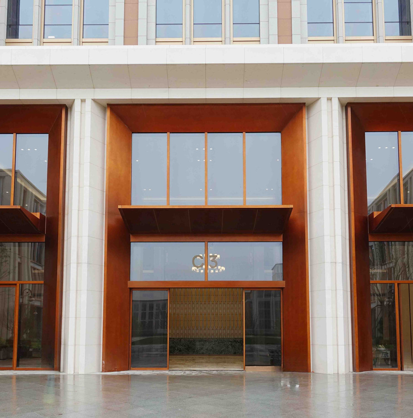 <h4>华为上海青浦练秋湖研发中心</h4><p>华为上海青浦练秋湖研发中心</p>