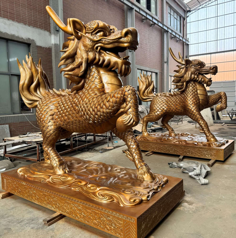 <h4>力诺集团制药公司铜麒麟</h4><p>力诺集团制药公司铜麒麟</p>